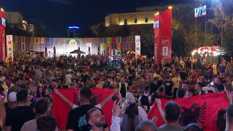 protesta-fan-zone_sd